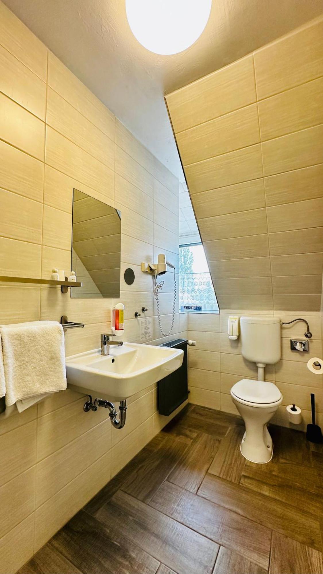 Georgenberg Otel Spremberg Dış mekan fotoğraf